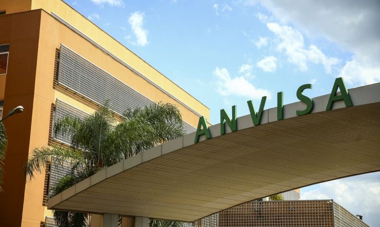 spintec-vacina-ufmg-anvisa-saude-brasilia-df