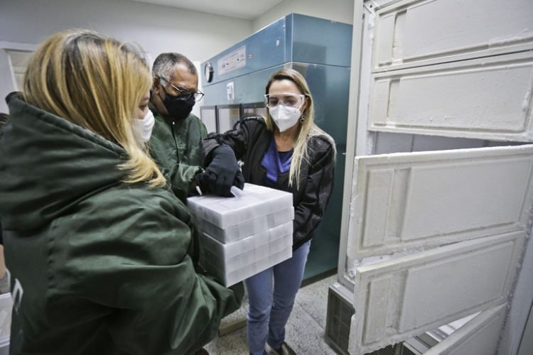 vacina-df-vacinacao-18-anos-covid-saude-brasilia