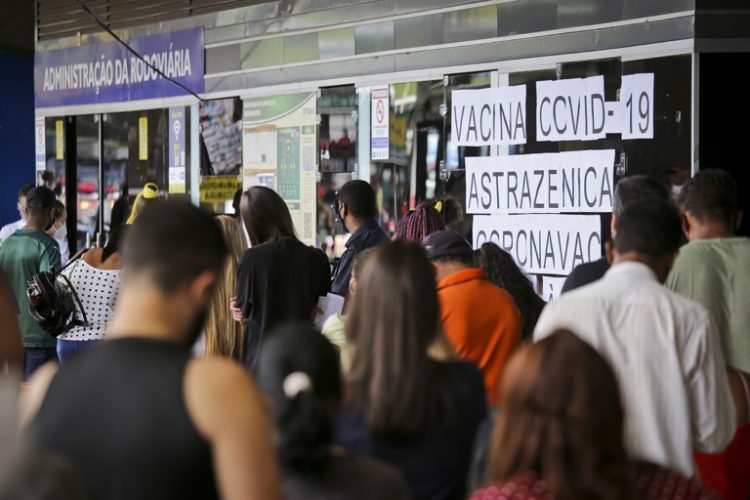 Rodoviária do Plano Piloto terá ponto fixo de vacinação