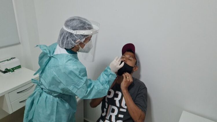 DF: Começa a testagem gratuita de covid-19 nas farmácias