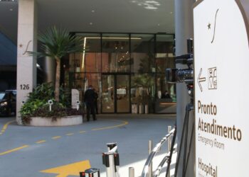 Casos de covid-19 crescem 94% nos hospitais privados